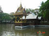 Bangkok04-204.jpg (58810 bytes)